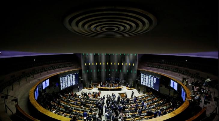 Câmara tenta mobilizar prefeitos em briga com STF sobre emendas
