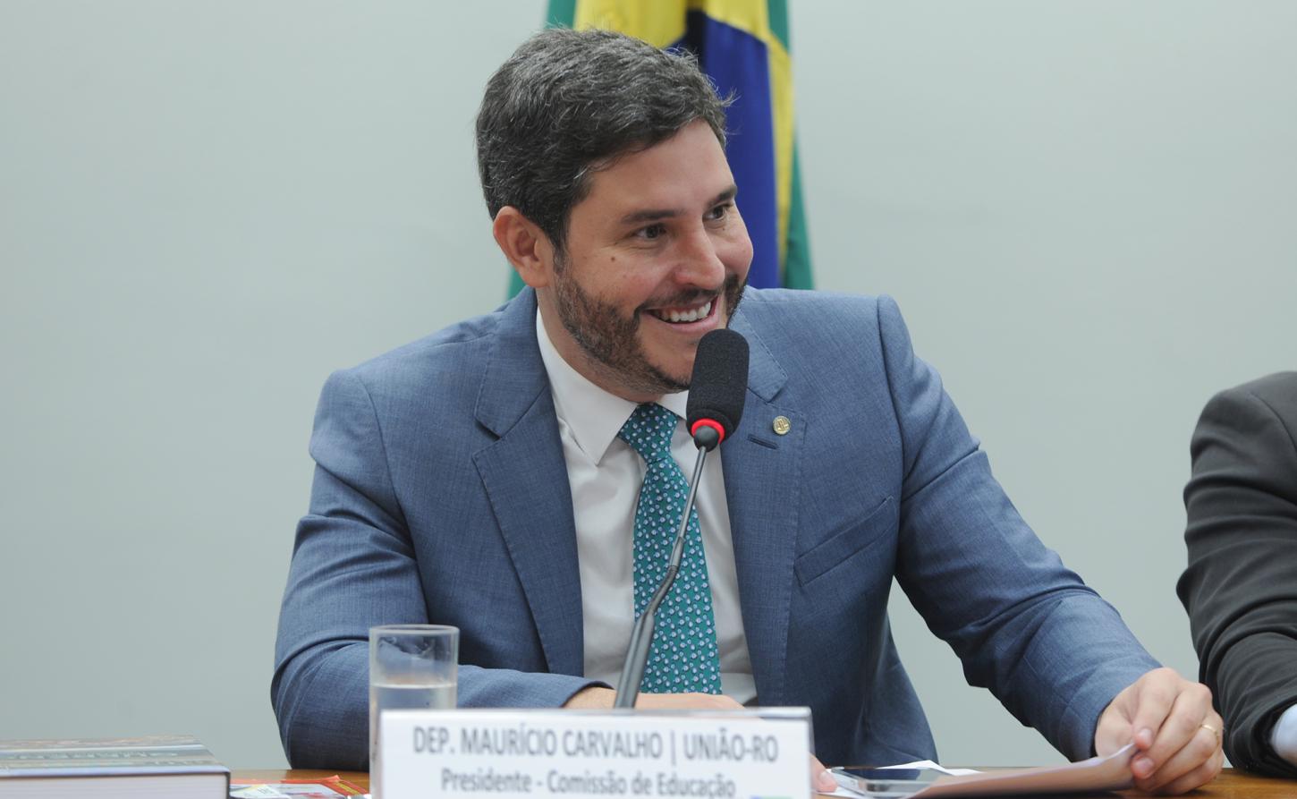 Comissão aprova aumento progressivo de escolas com educação integral na rede pública