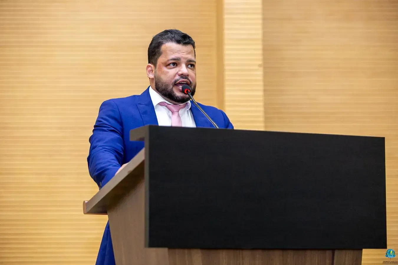 Deputado Edevaldo Neves cobra providências sobre falta de medicamentos na Central de Distribuição do Governo de Rondônia