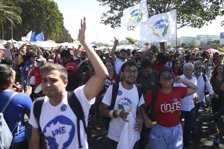 Número de sindicalizados no Brasil para de cair e chega a 9,1 milhões