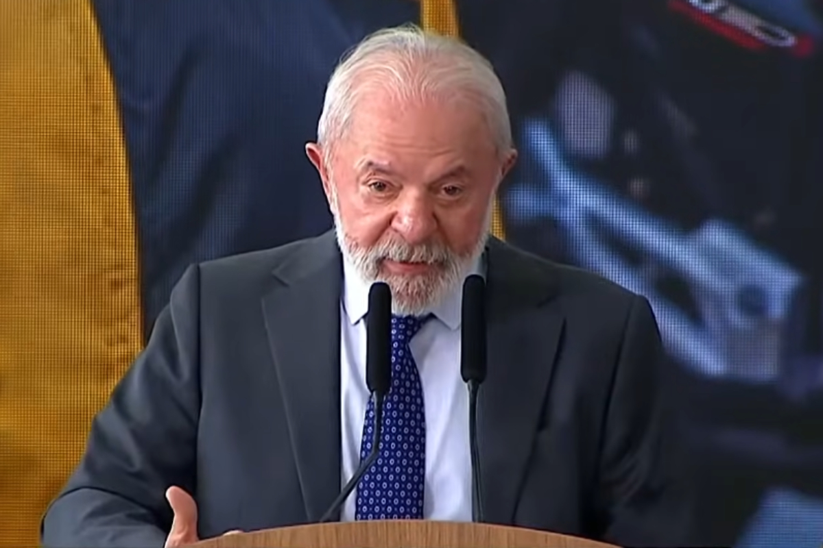 Lula diz não ter capacidade de julgar adversários: “Vamos à disputa”