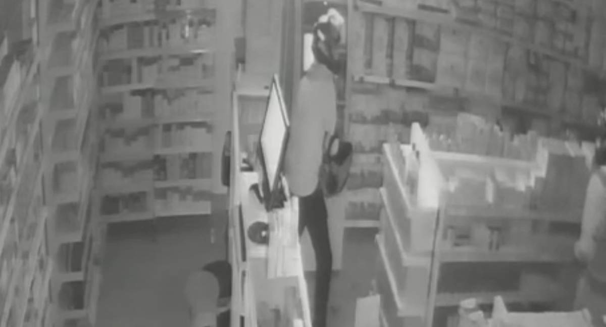 Criminosos usam dinamite em tentativa de furto a caixa eletrônico em Porto Velho