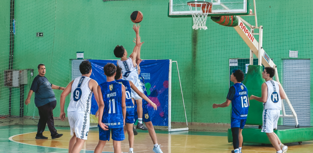 Basquete infantil decide campeão dos Jogos Escolares Municipais em partida emocionante