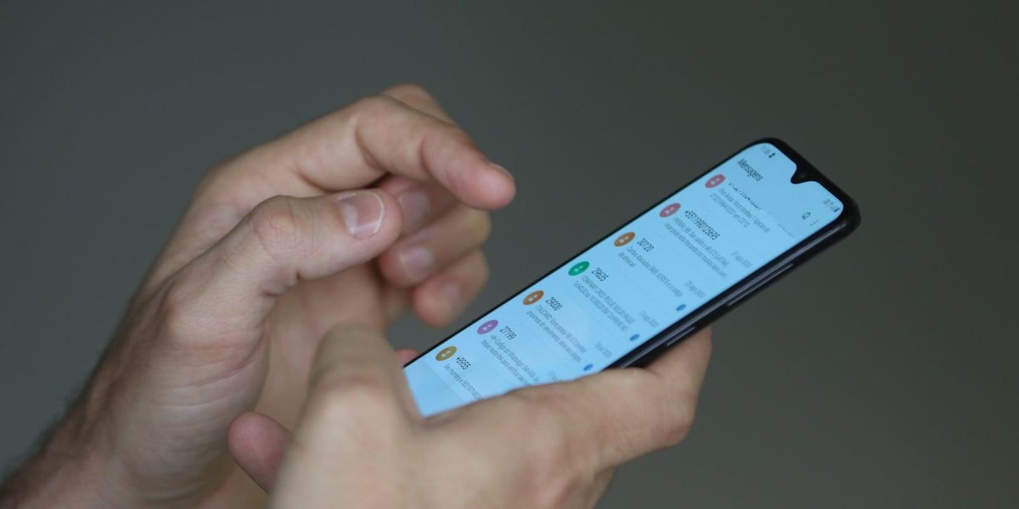 Anatel alerta STF sobre risco à rede móvel com internet gratuita nas eleições