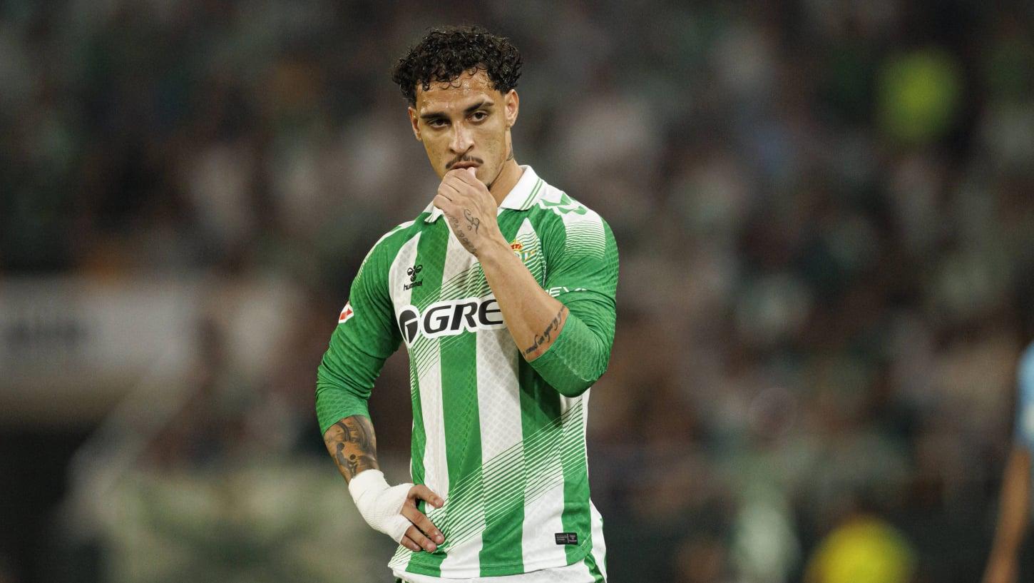 Antony revela: ‘Tomava remédios para jogar e no dia seguinte não conseguia andar’