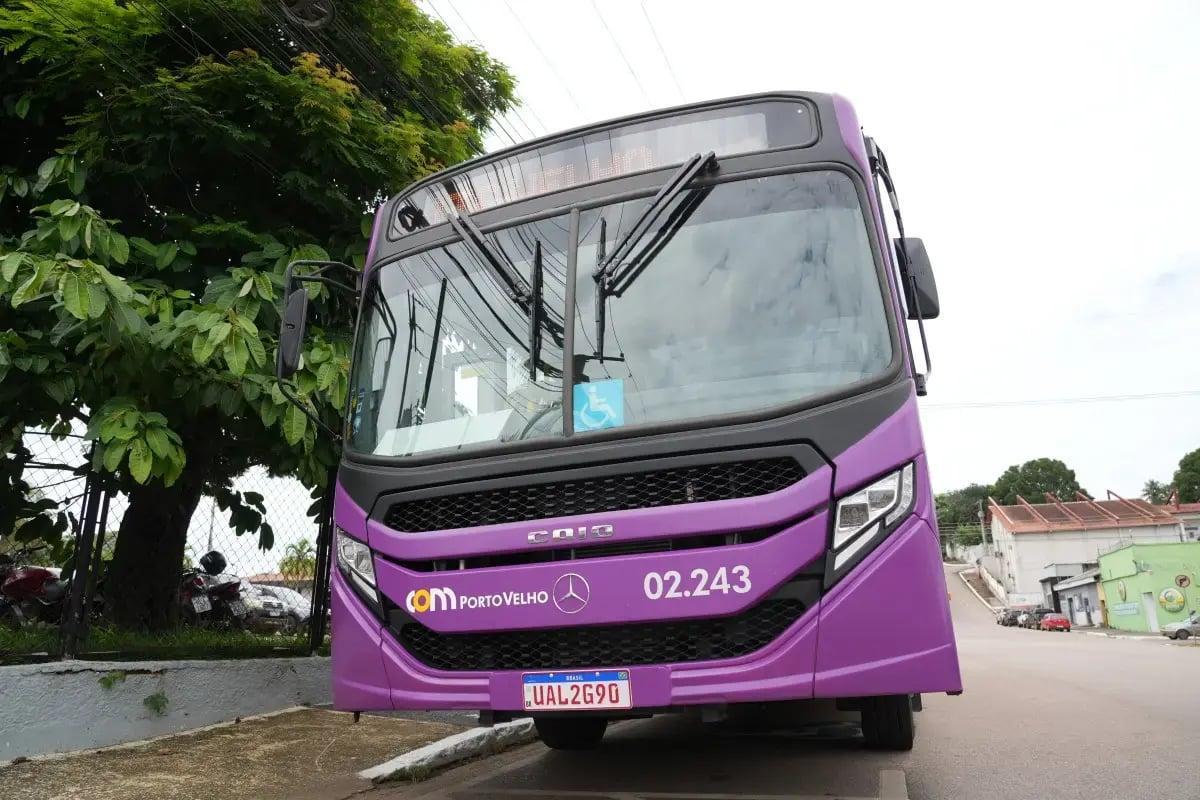 Após às 22h, mulheres e idosos têm permissão para desembarcar em locais diferentes dos pontos de ônibus