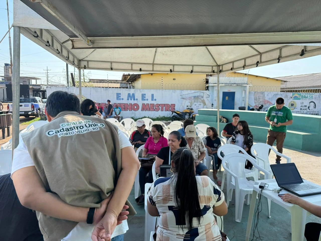 Atendimento do Projeto CadÚnico no Jardim Santana