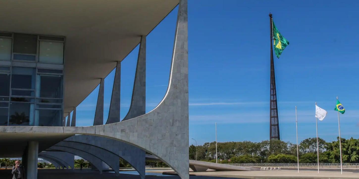 Carta com propostas é apresentada por prefeitos a candidatos à presidência