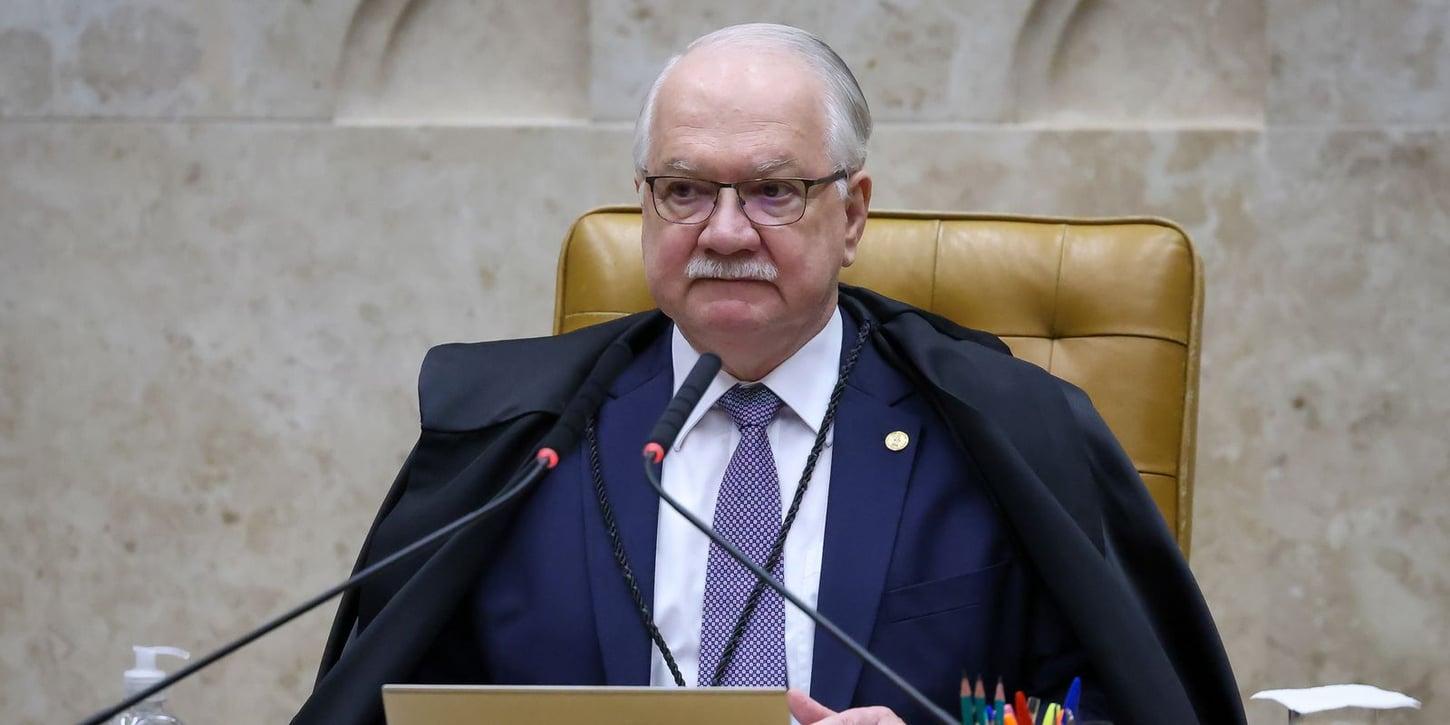Discussão sobre postagens de Nossa Senhora no STF é adiada por Fachin
