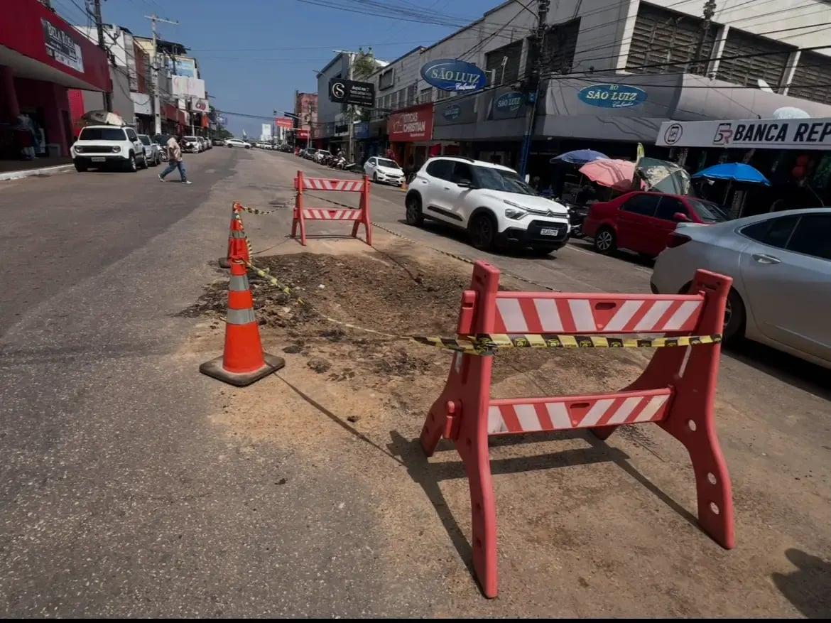 Drenagem da Avenida 7 de Setembro passa por recuperação para melhorar o escoamento