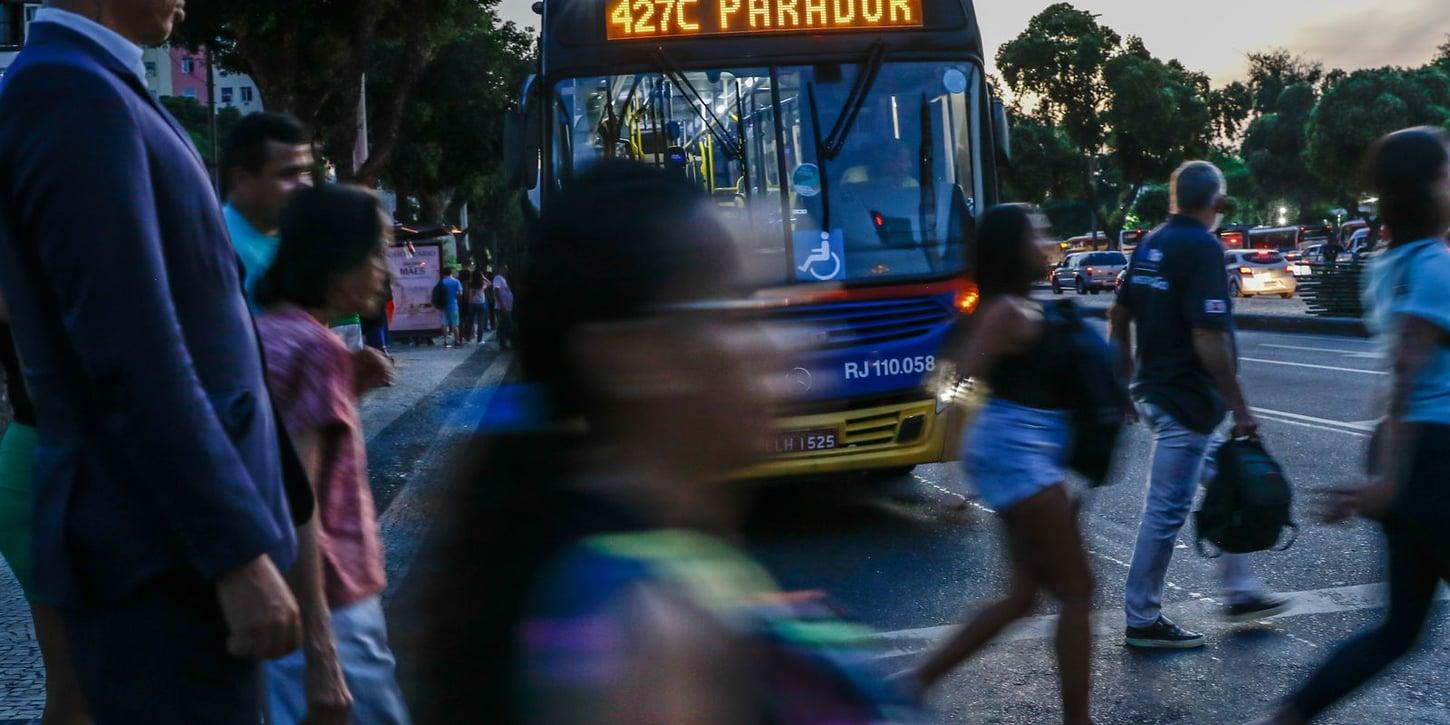 Estudo revela que solidão e cansaço aumentam a abstenção eleitoral