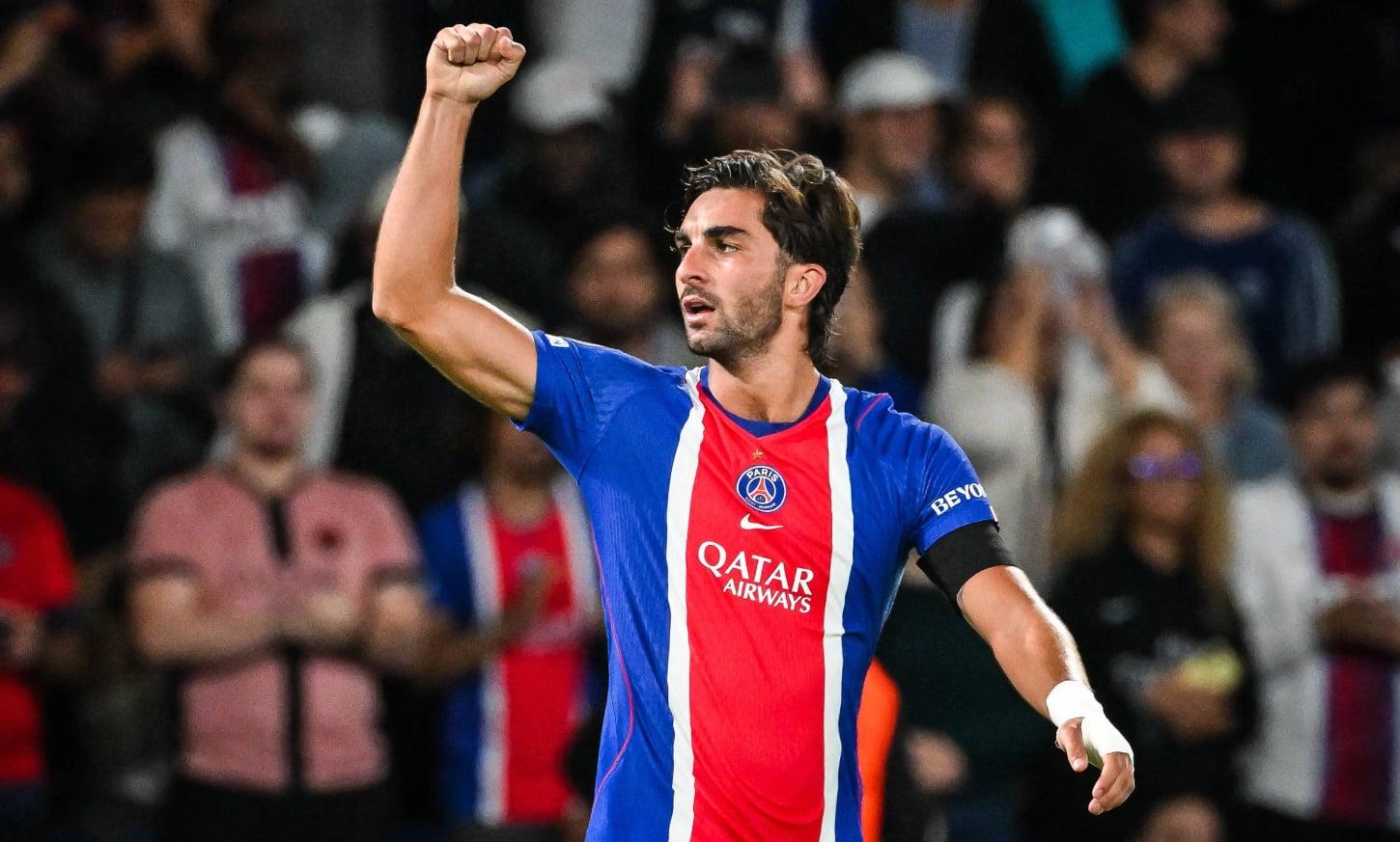 Ferran Torres brilha no PSG e fala sobre sua ligação com Luis Enrique