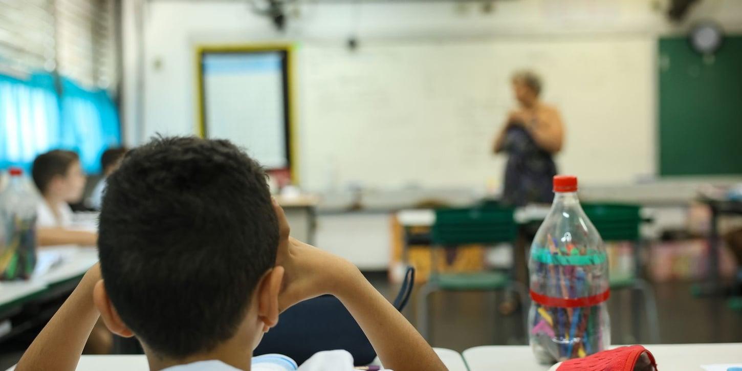 Gasto por aluno no Brasil representa apenas um terço da média da OCDE