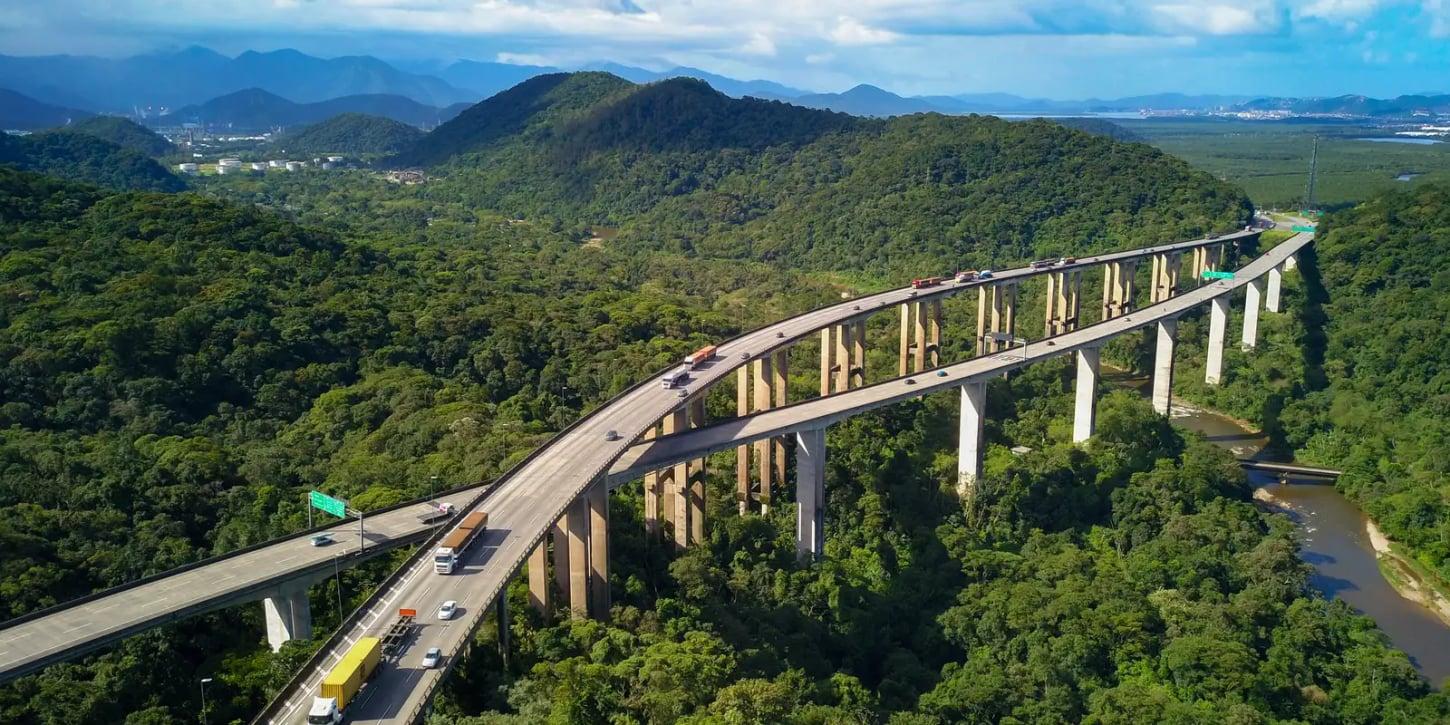 Investimentos em infraestrutura no Brasil precisam ser mais que duplicados