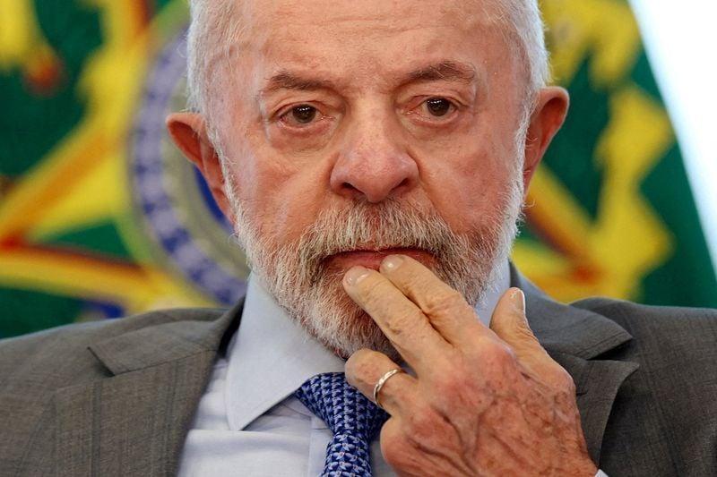 Lula considera afastamento de Andrei inadequado, mas pede cautela na resposta