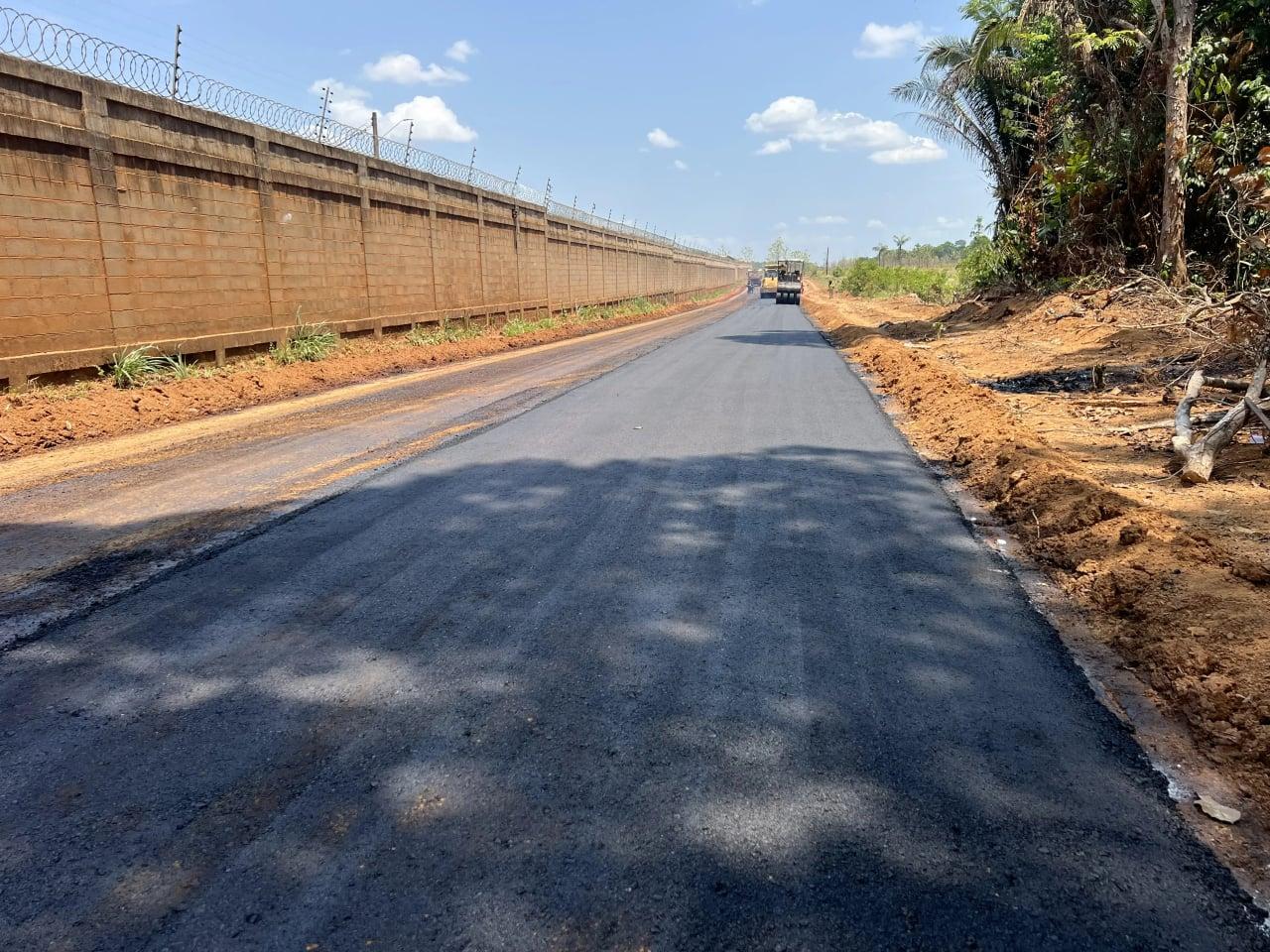Pavimentação da Estrada das Granjas melhora acesso em Nova Esperança