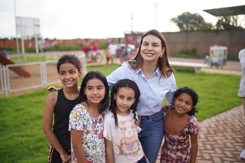 Praças construídas com emendas de Mariana ajudaram a transformar espaços de Porto Velho