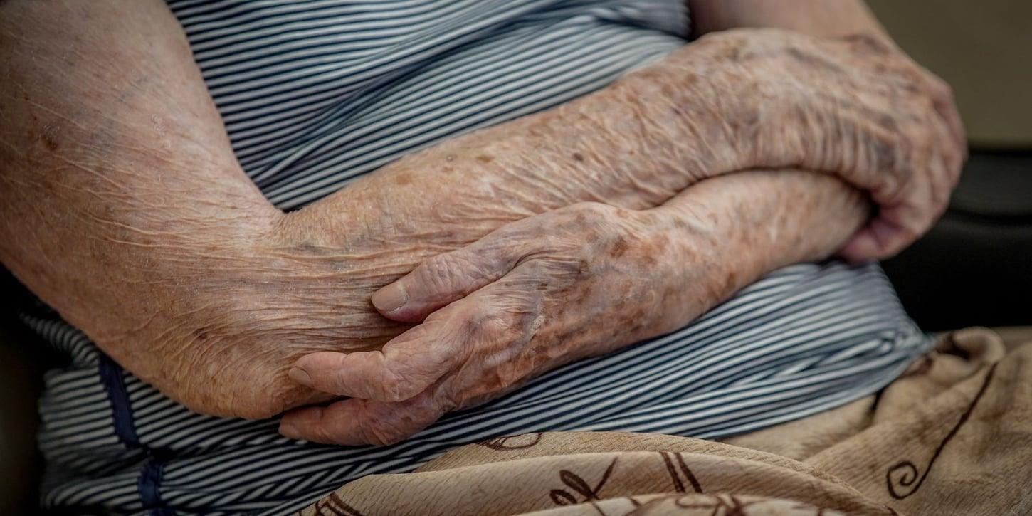 Queda no número de residências com idosos enfrentando insegurança alimentar em dois anos