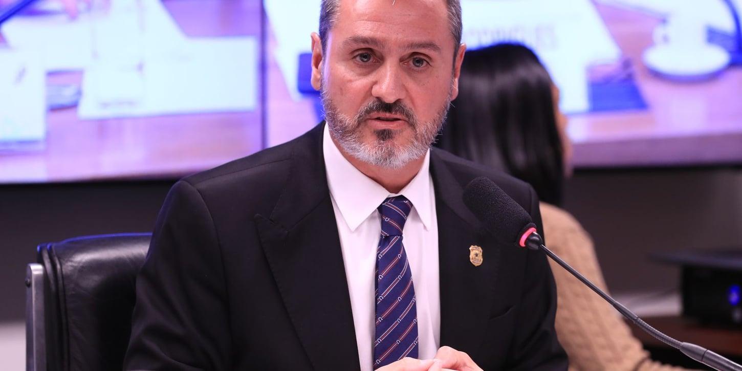 Reintegração de Andrei Rodrigues à PF é determinada por Flávio Dino