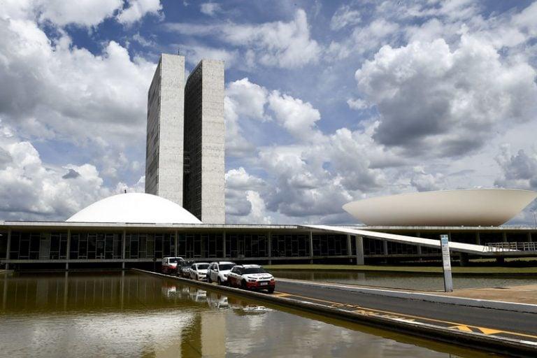 Em 2027, 40 novos senadores e 14 reeleitos farão parte do Senado