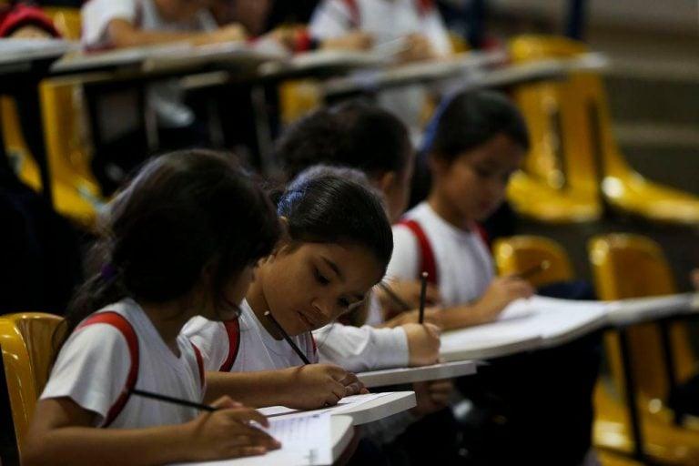 Estudantes com deficiência terão faltas escolares abonadas durante menstruação