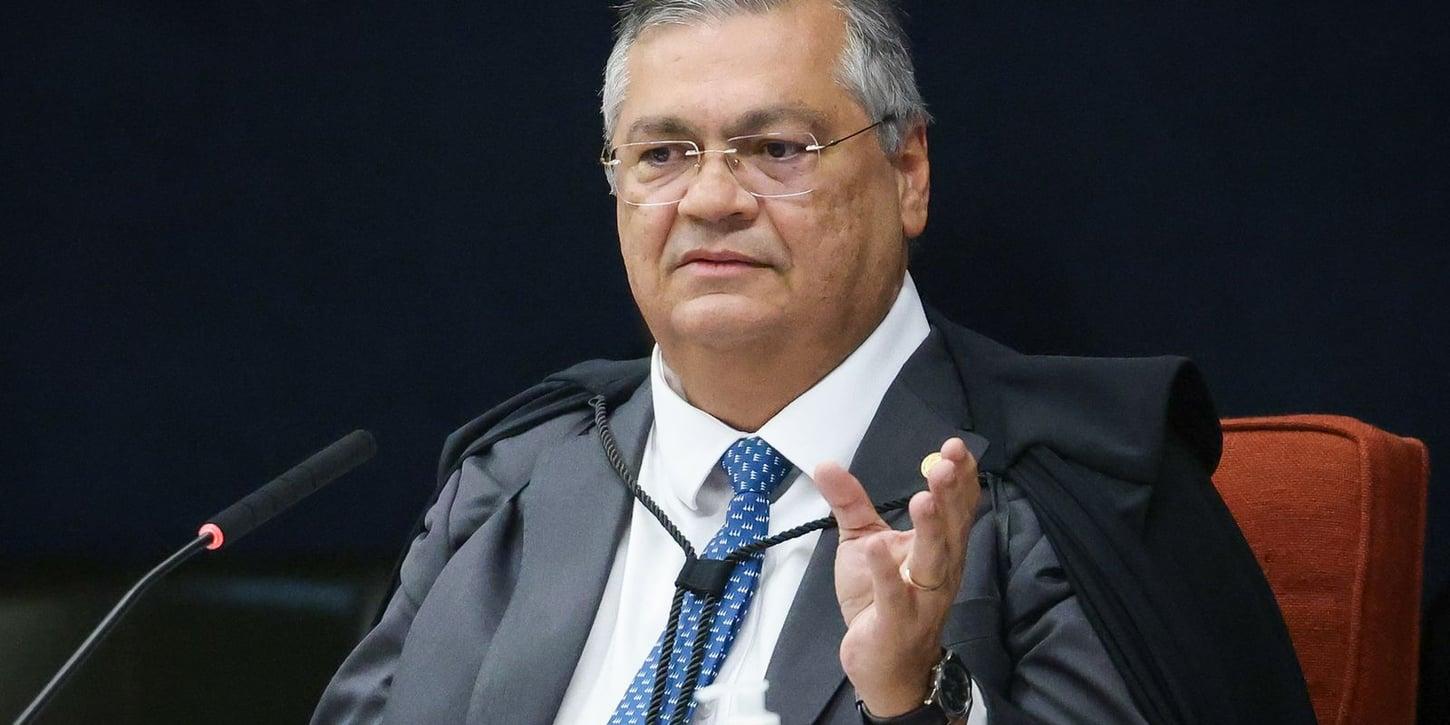 Flávio Dino encerra pedido de Tabet relacionado a Nossa Senhora