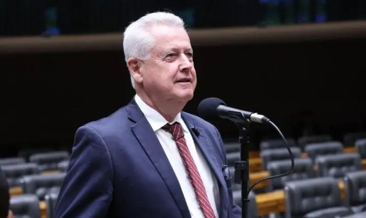 Divulgação de Relatórios de Parcerias com o Poder Público é Tornada Obrigatória por Projeto de Lei
