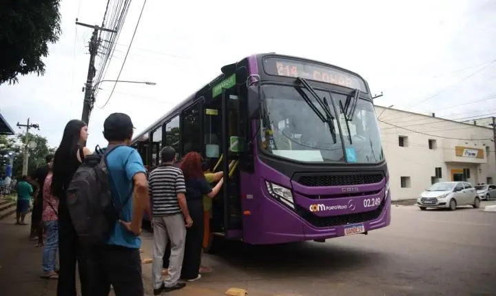 Facilidade no acesso ao 2º Feirão de Emprego com ônibus gratuitos neste sábado (26)