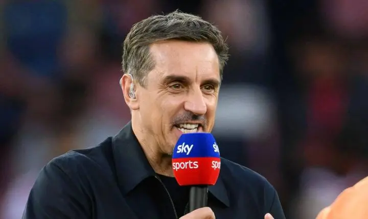 Gary Neville aponta brasileiro e ex-jogador do Real Madrid como as piores contratações do Manchester United após Ferguson