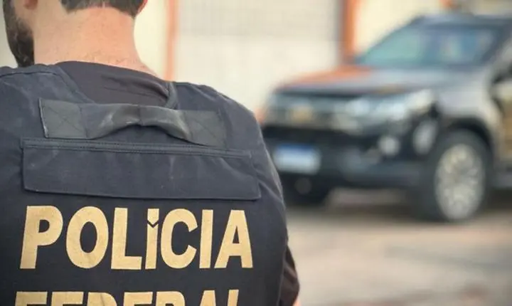 Investigação da PF apura uso de broches com câmera para registrar votos
