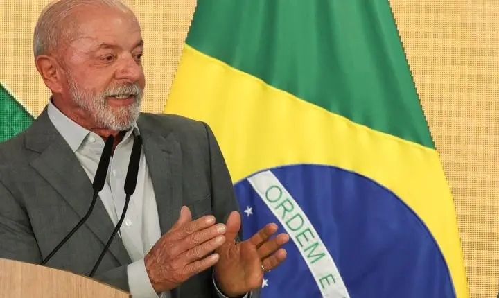 Lula planeja reiniciar viagens internacionais após eleição bem-sucedida