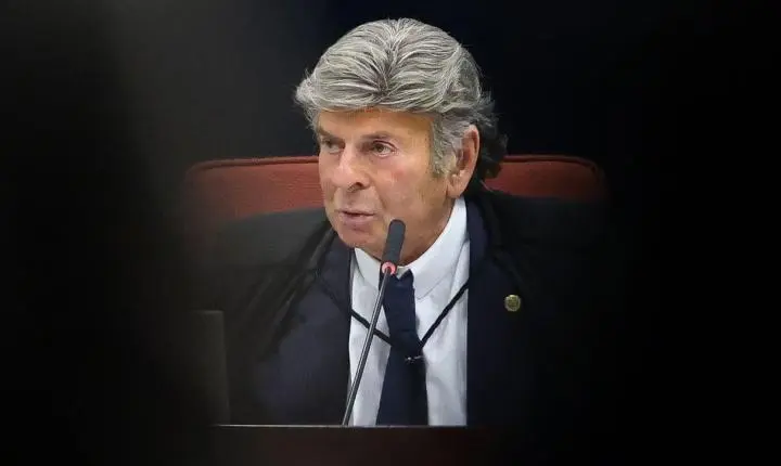 Ministro Fux solicita acesso a processos relacionados a Jair Bolsonaro no STF