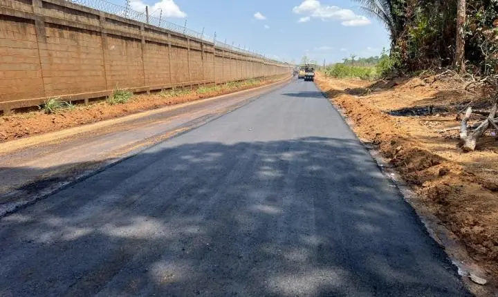 Pavimentação da Estrada das Granjas melhora acesso em Nova Esperança