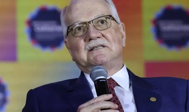 Reunião entre Fachin e PF abordará menções a ministros no caso Master